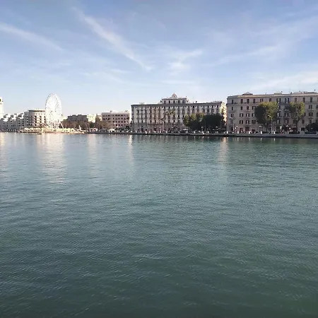 Aura Apartment Bari Exterior photo